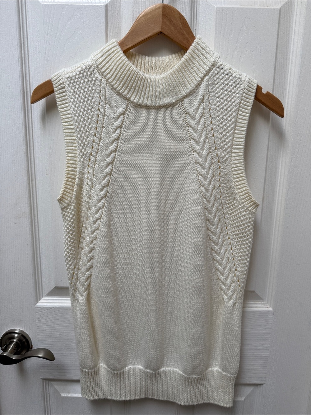 Modcloth Cream Cable Knit Sleeveless Tunic